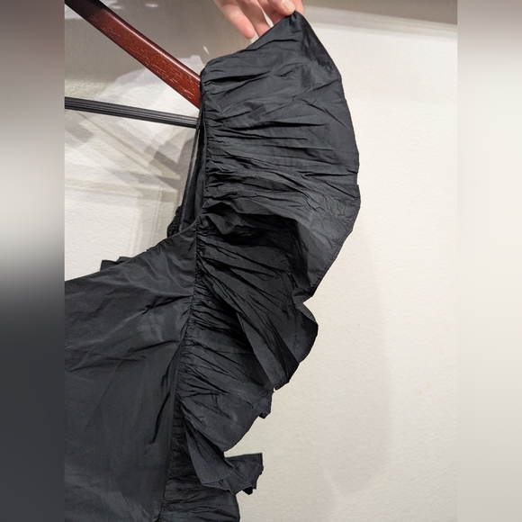 NWT ZARA Woman Ruffle One Shoulder Black Evening Cocktail Dress, Size M - Picture 6 of 8